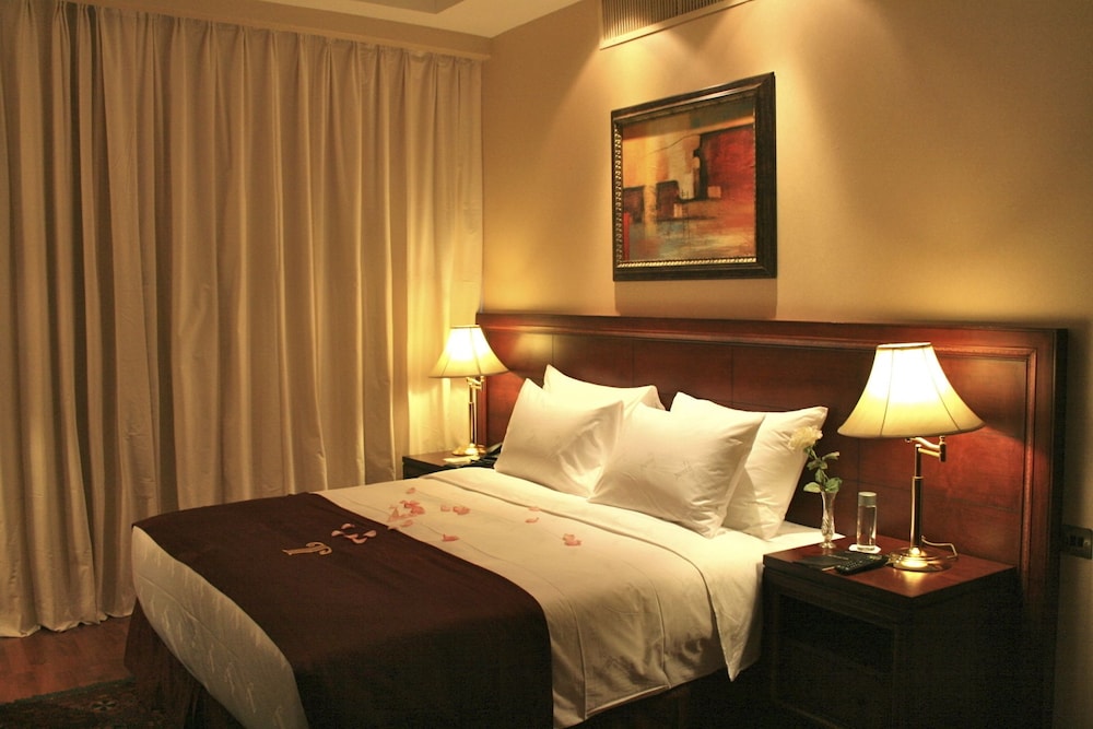 Trianon Hotel — photo 107