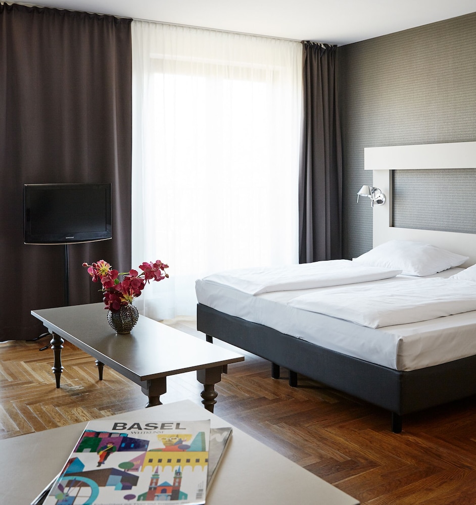 Standard Apartment