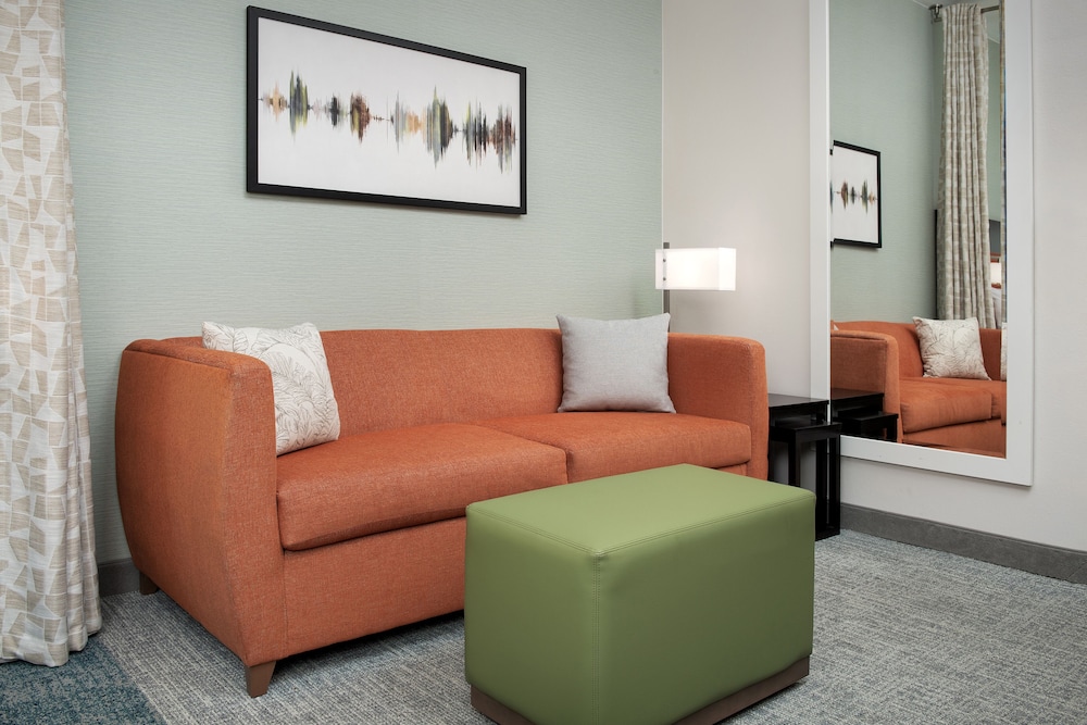 Studio, 1 King Bed with Sofa bed, Accessible, Bathtub photo 2