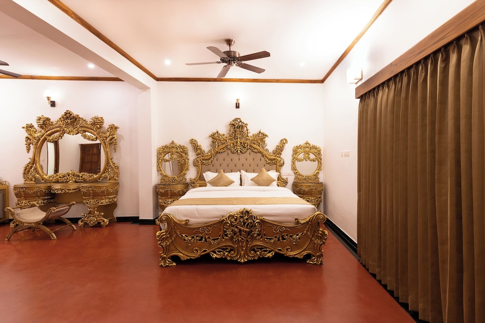 Grand Suite, City View