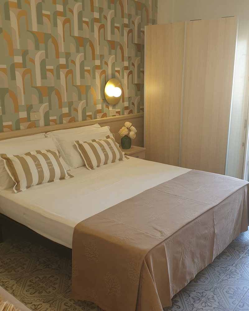 Economy Triple Room, 1 Bedroom, Partial Sea View - Photo 8
