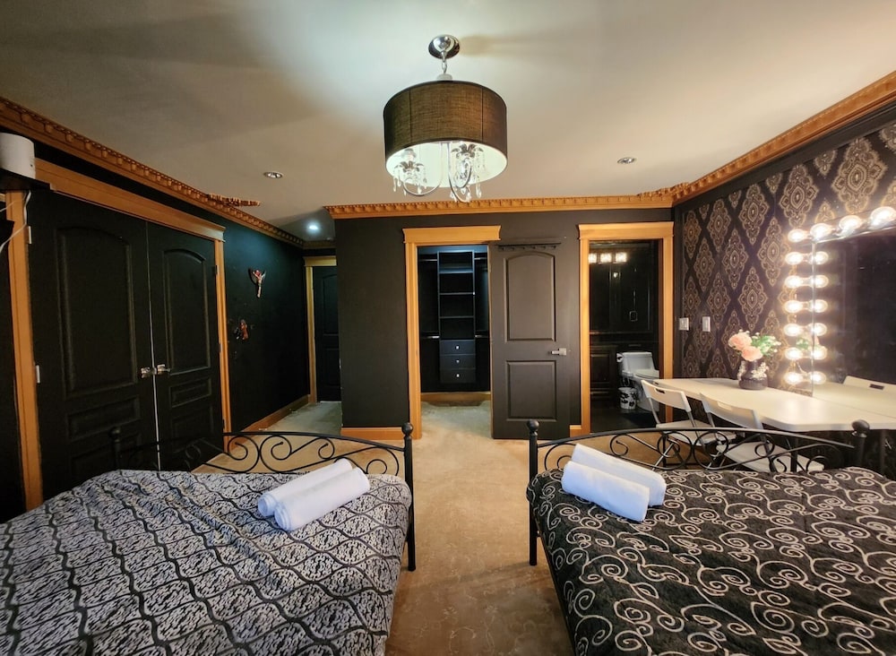 Luxury Suite photo 3