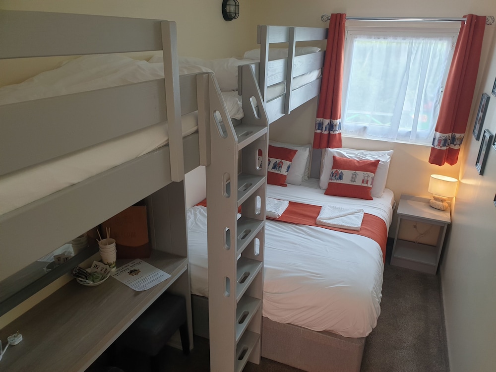 Standard Cabin