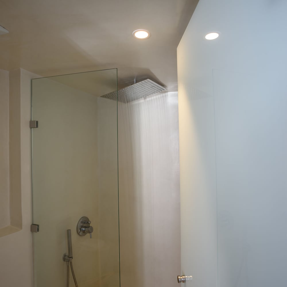 Superior Suite, 1 Queen Bed, Balcony, Sea View - Photo 14