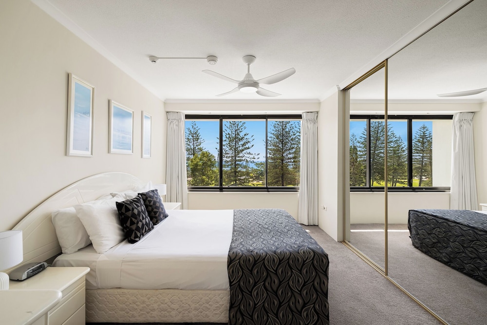 1 Bed Ocean View Apartment Floors 1-5 photo 2