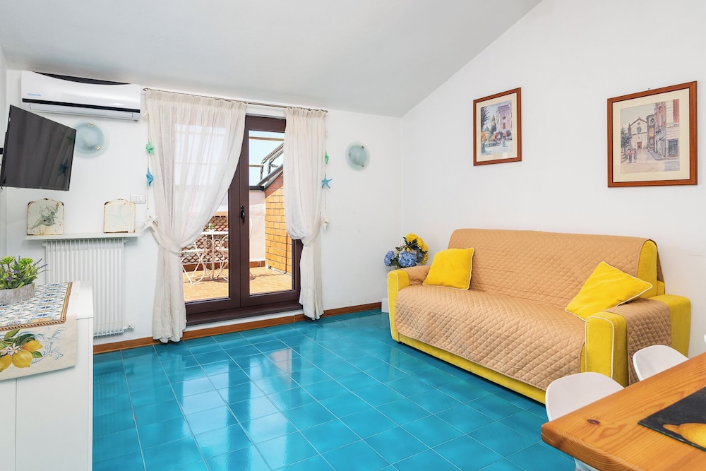 Panoramic Apartment, Partial Sea View