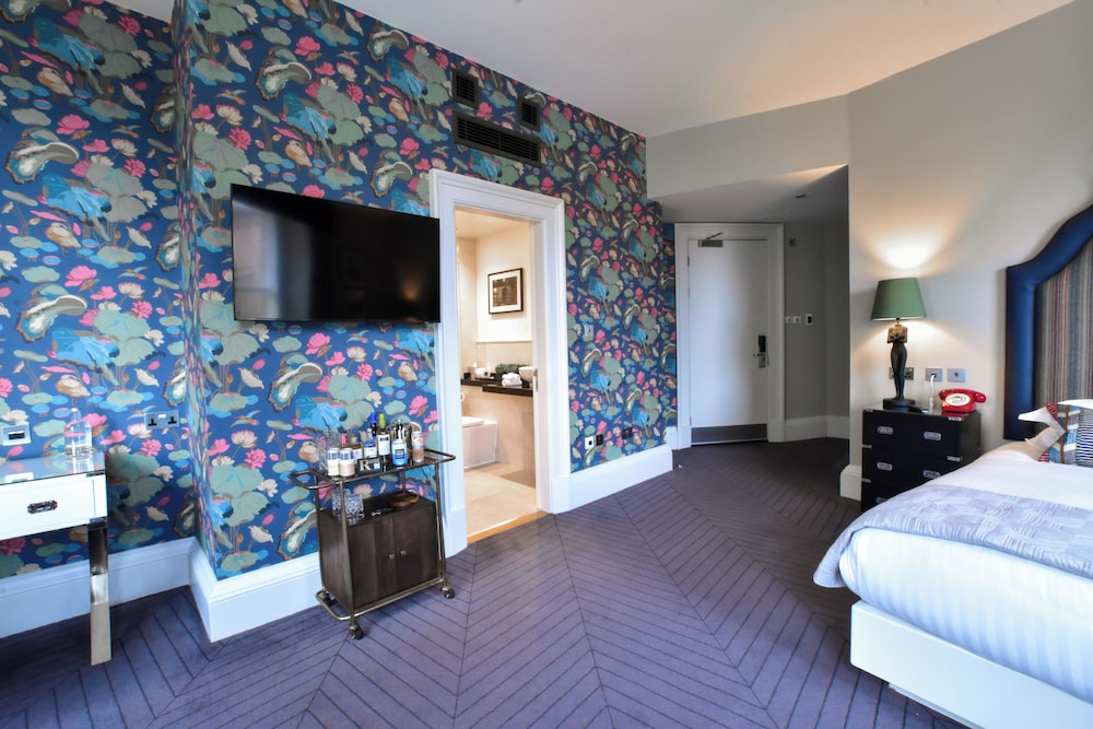 Executive Double Room - Photo 7
