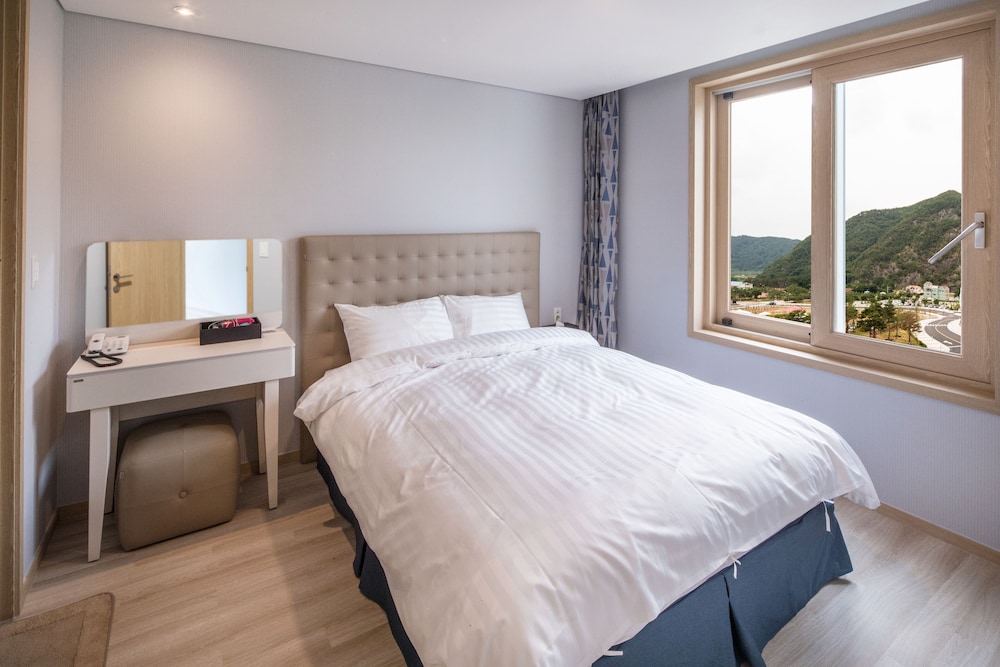 [Vacation PKG] Suite(Kitchen/Standard/Bed) - 2 glasses of SONO Seasonal Ade included photo 2