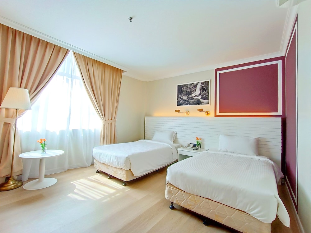 Superior Twin Room photo 2