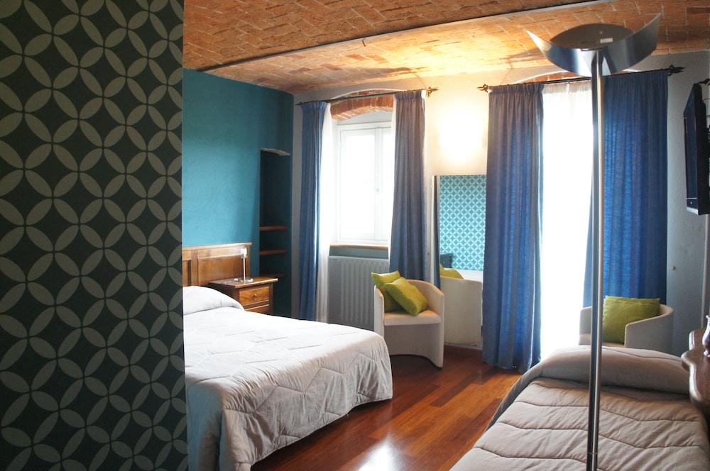 Comfort Triple Room photo 1