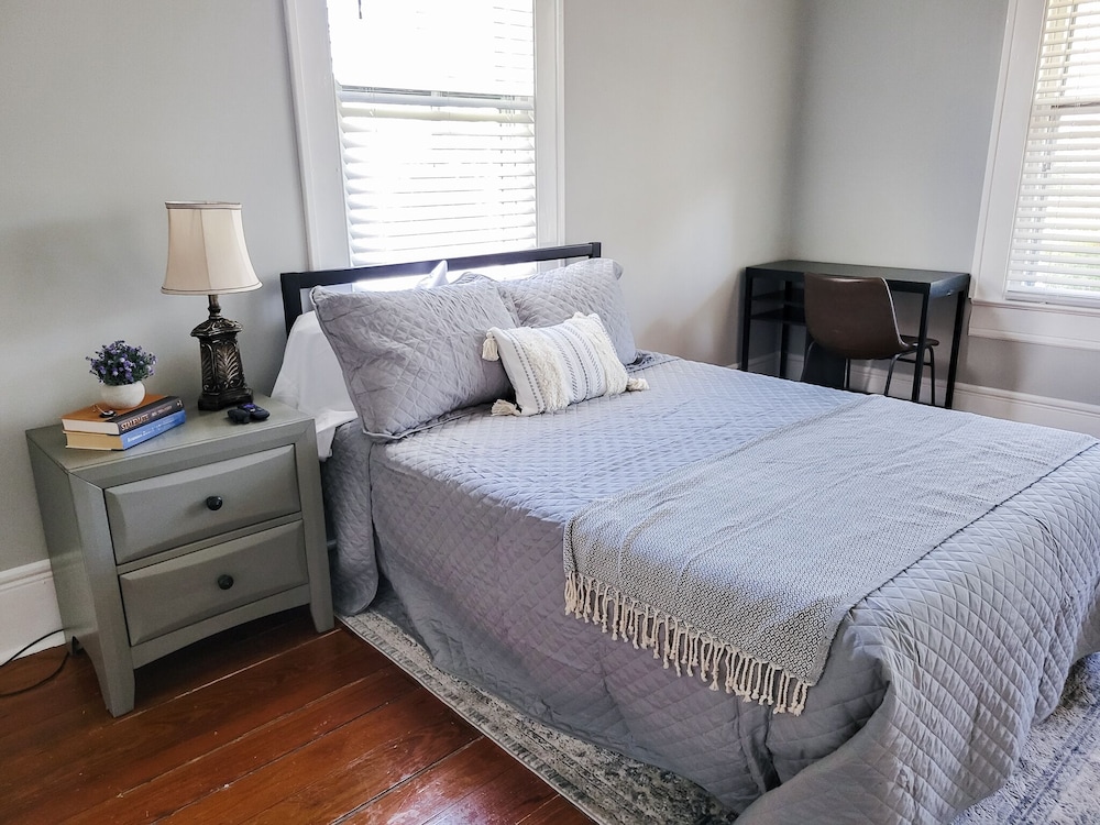 Basic Single Room photo 1