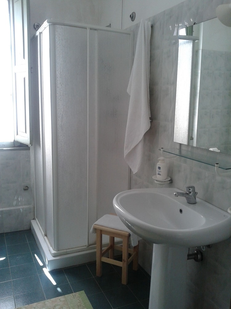 Family Quadruple Room, 2 Bedrooms photo 2