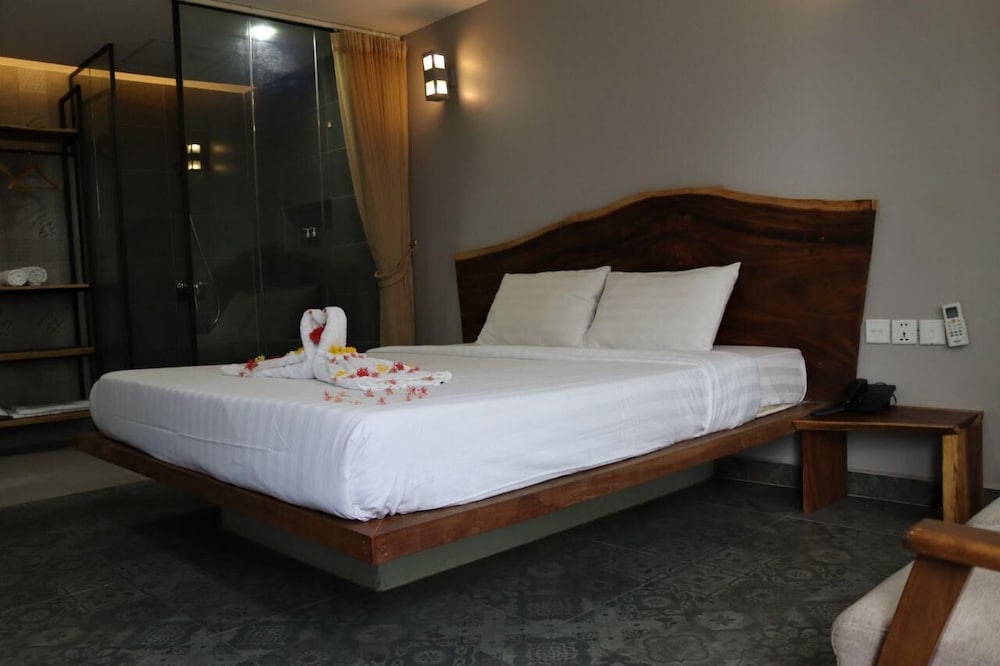 Deluxe Double Room - Photo 7