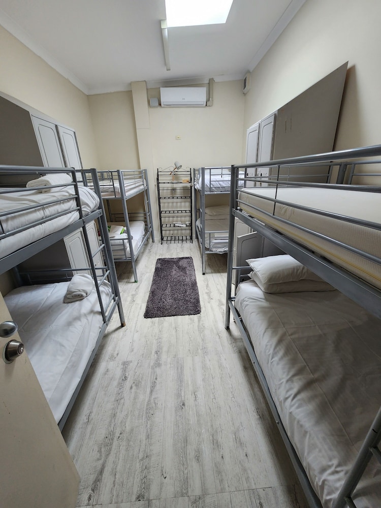 8 Bed Mixed Dorm 3 photo 1