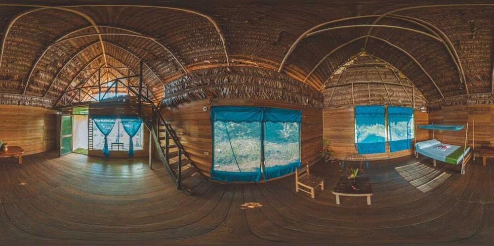 Cabin photo 1