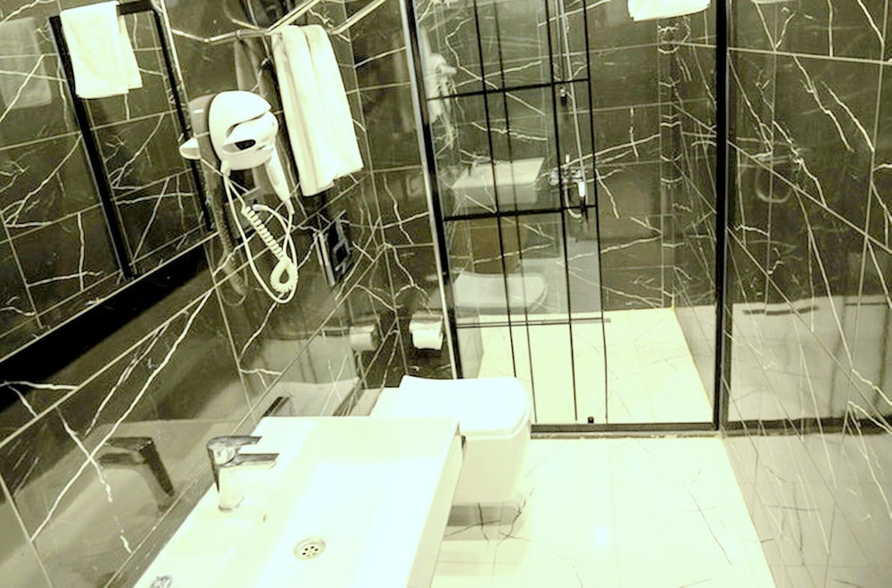 Superior Triple Room - Photo 12