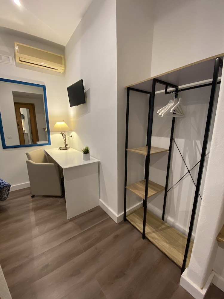 Superior Double Room - Photo 19