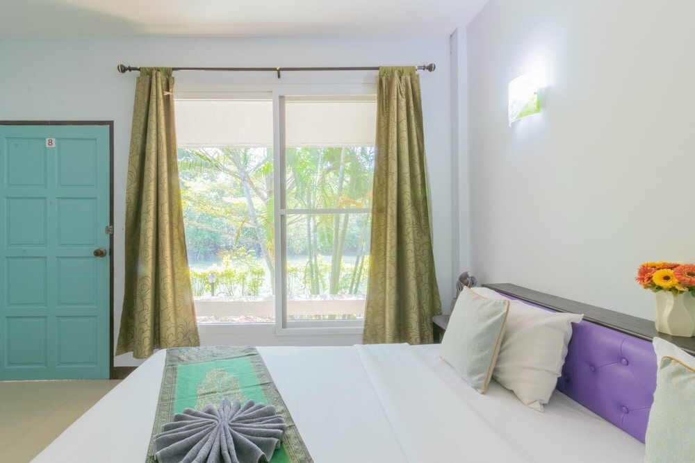 Standard Room with River View photo 3