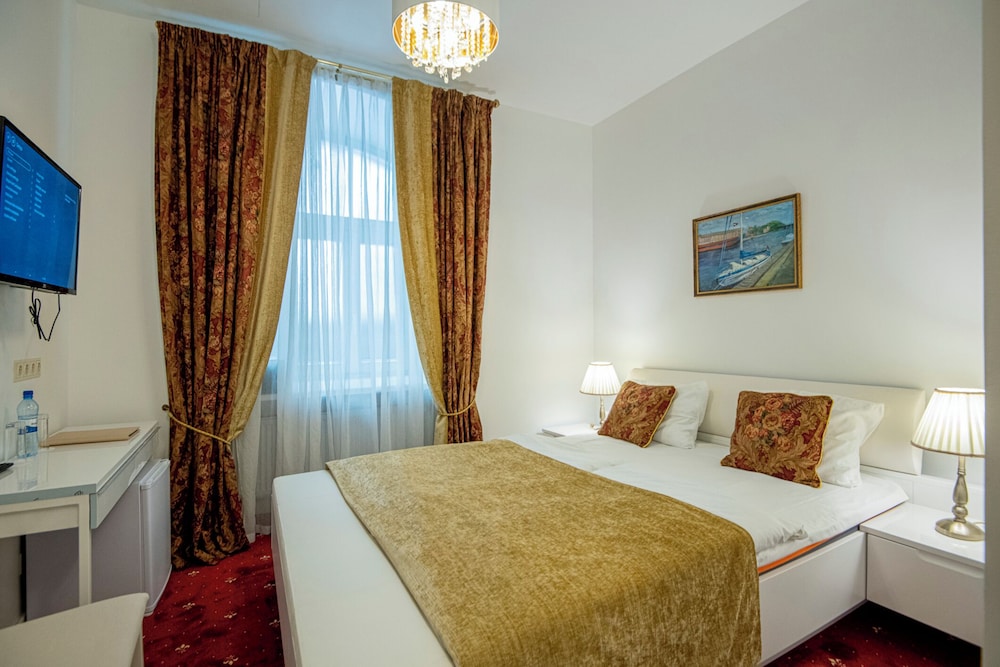 Economy Double Room - Photo 3
