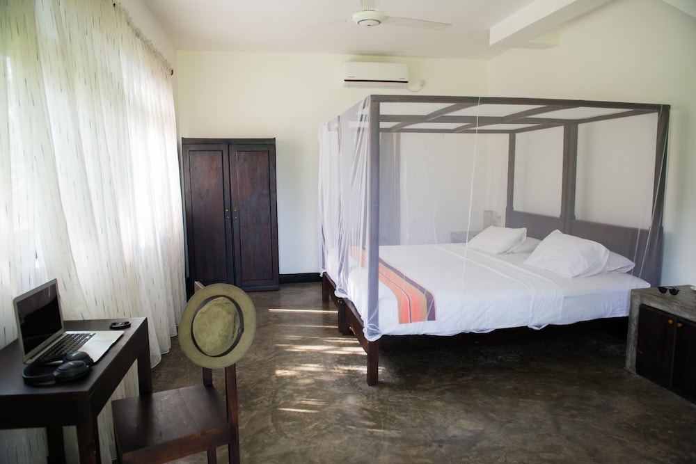Sea View Ground Floor photo 3
