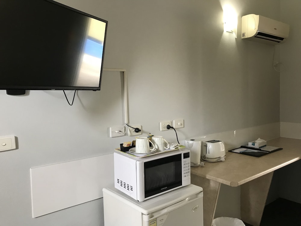 Queen Executive Room (Ground Floor - Disabled Access) photo 2