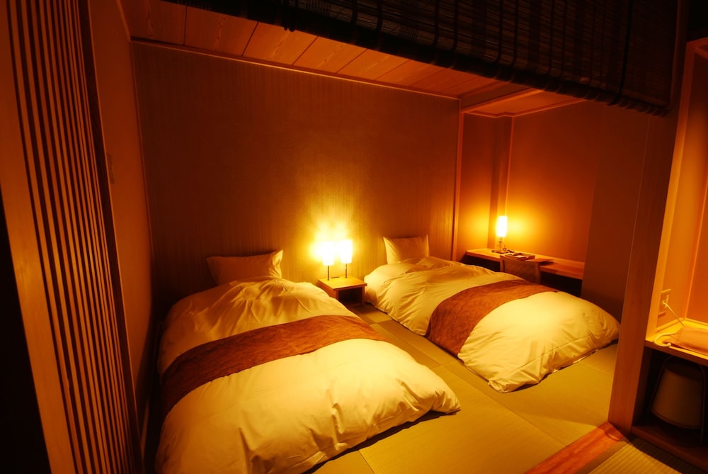 Japanese Western Style Room with River View, Non Smoking photo 2