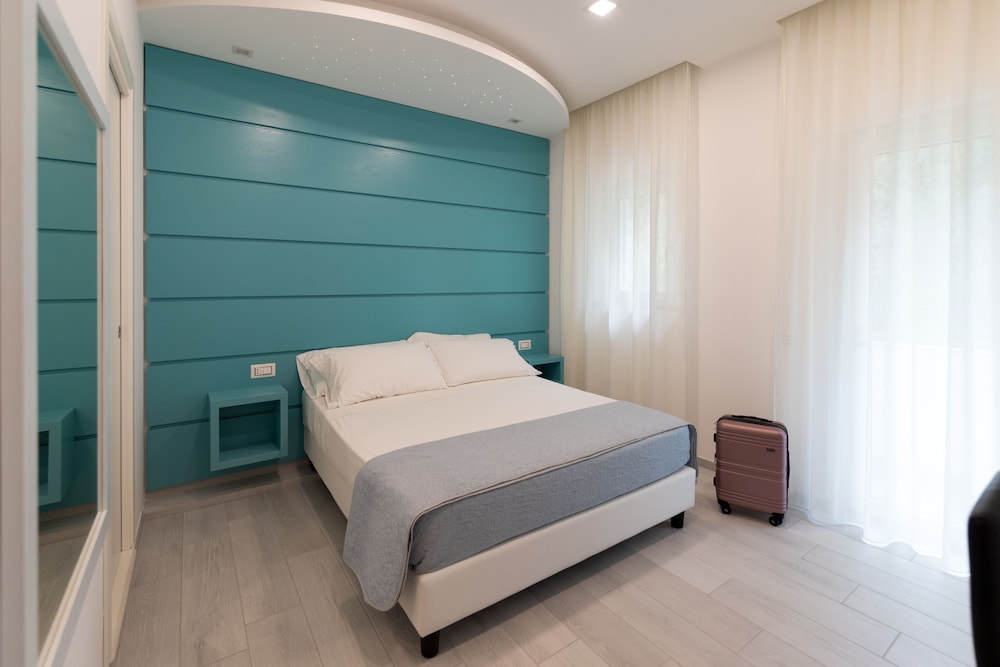 Deluxe Double Room, Balcony, Garden View (Stelle)
