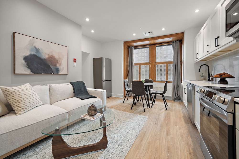 Comfort Apartment, City View