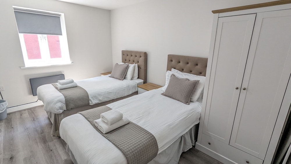 1 Bedroom Twin Apartment photo 2
