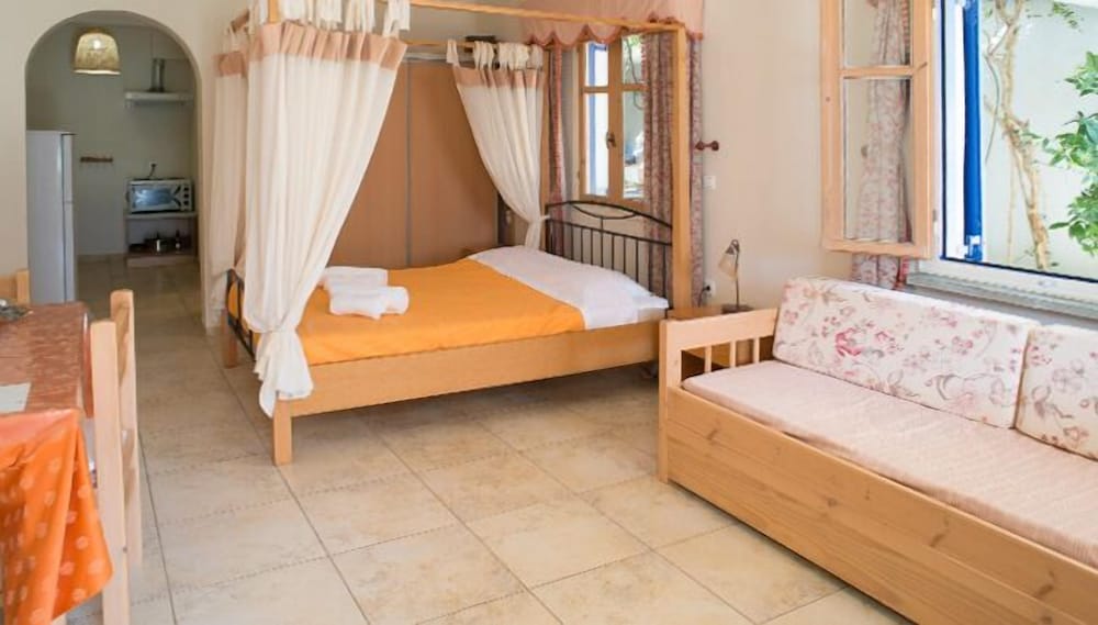 Studio, Sea View (Lagkada)