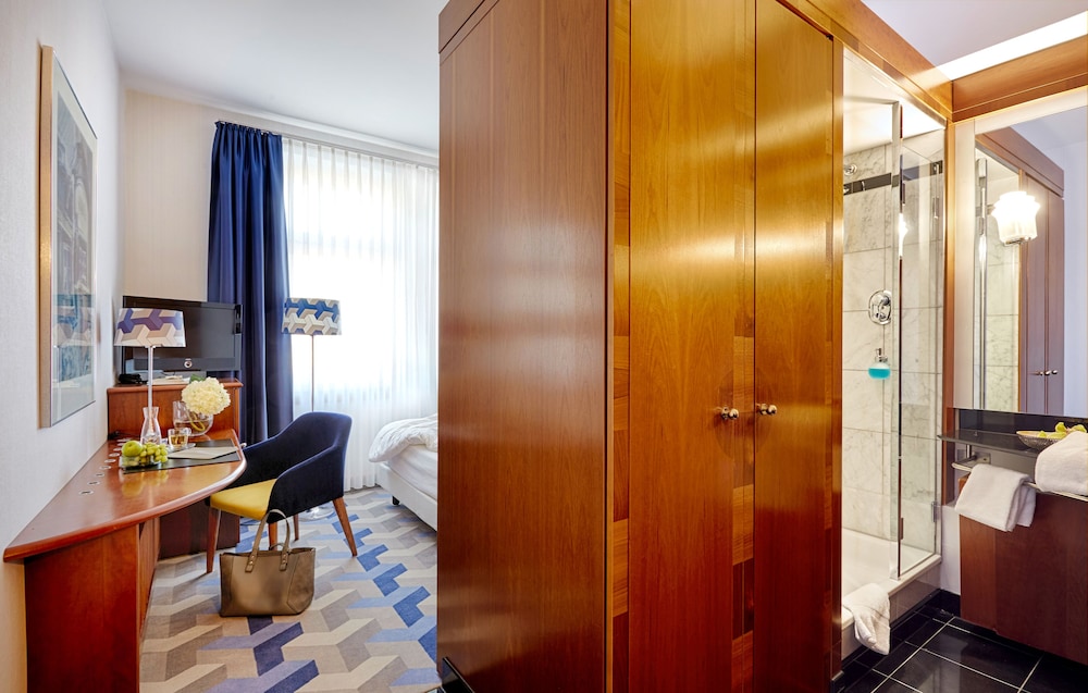 Standard Single Room - Photo 3