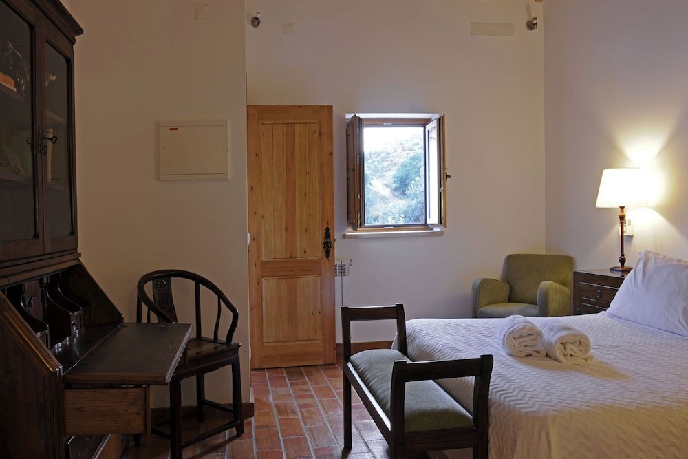 Quarto Duplo ou Quarto com Duas Camas, Sem Varanda