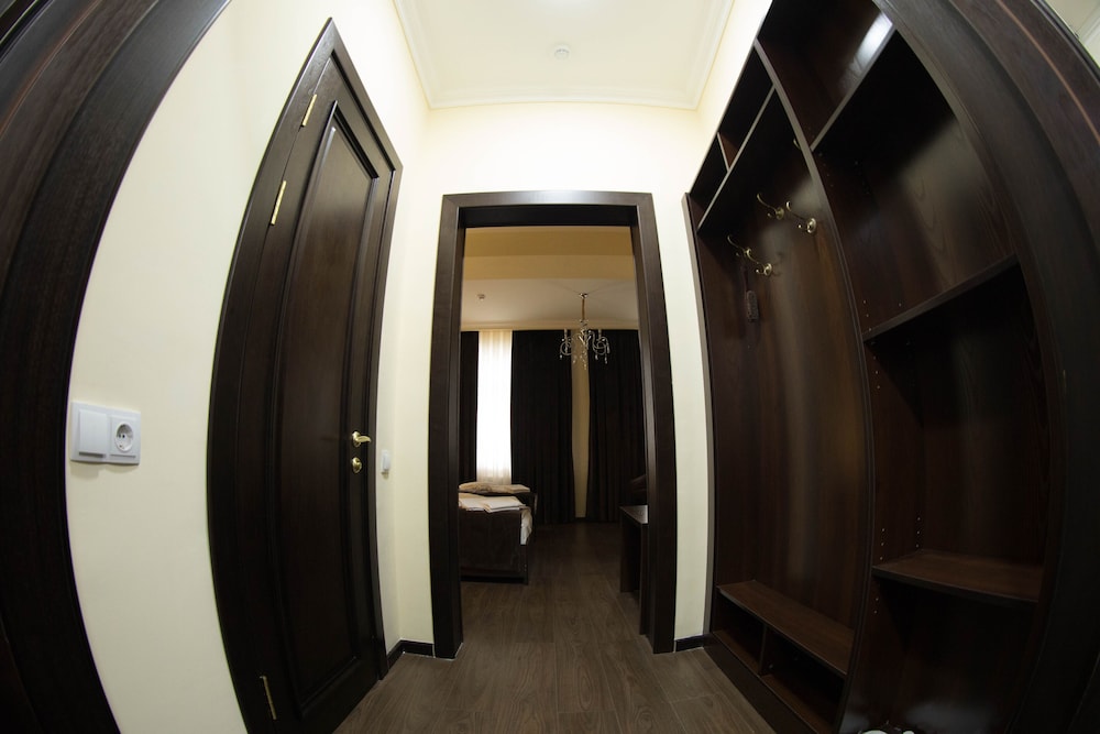 Superior Twin Room - Photo 9