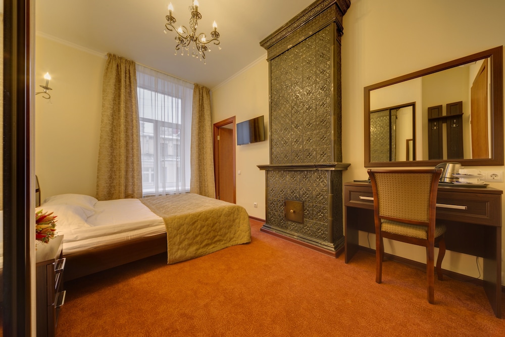 Standard Double or Twin Room photo 1