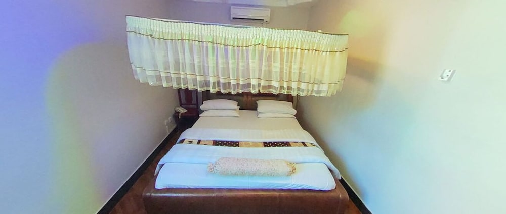Executive Suite photo 3