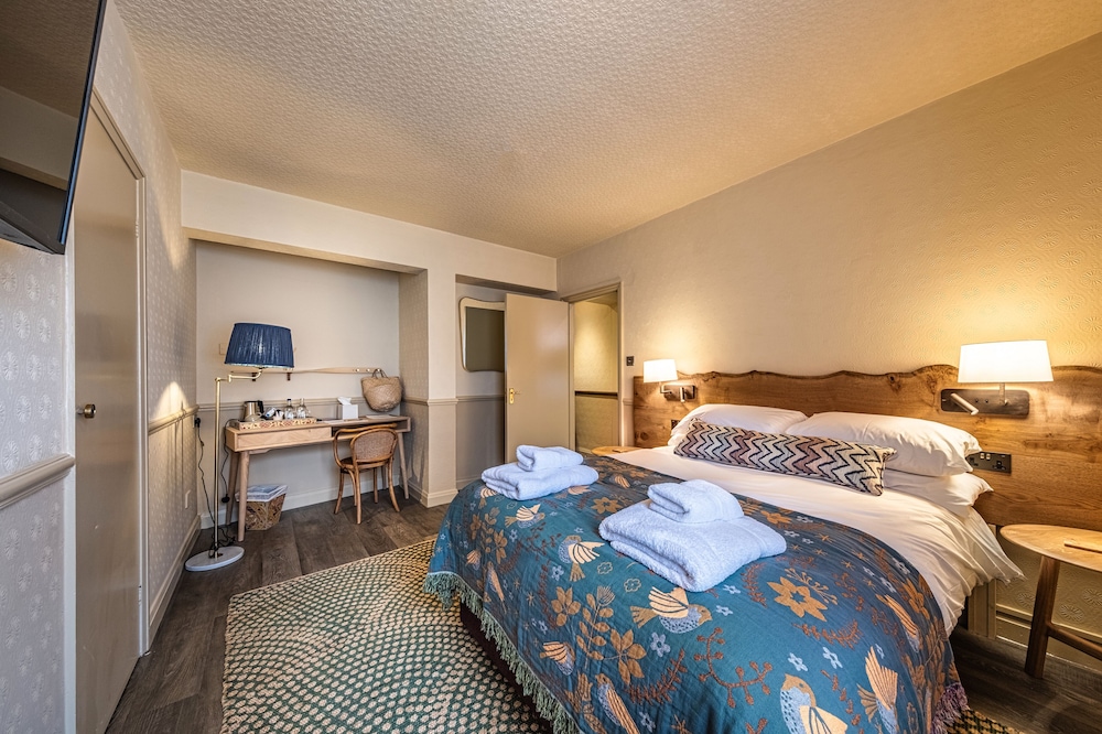 Comfort Double Room, Ensuite (Small) photo 1