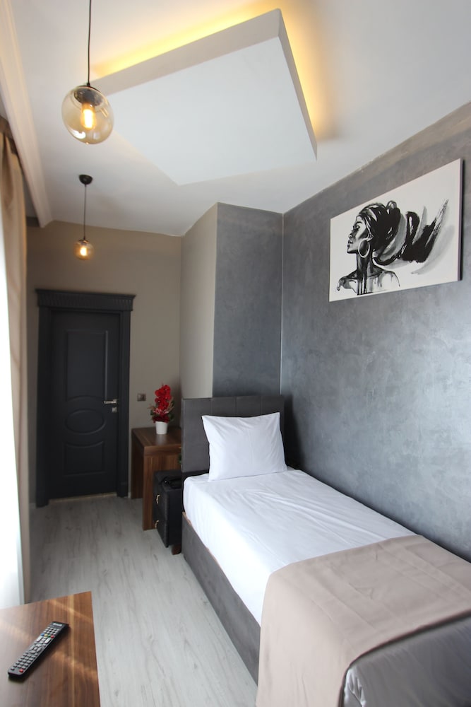 Standard Single Room photo 2