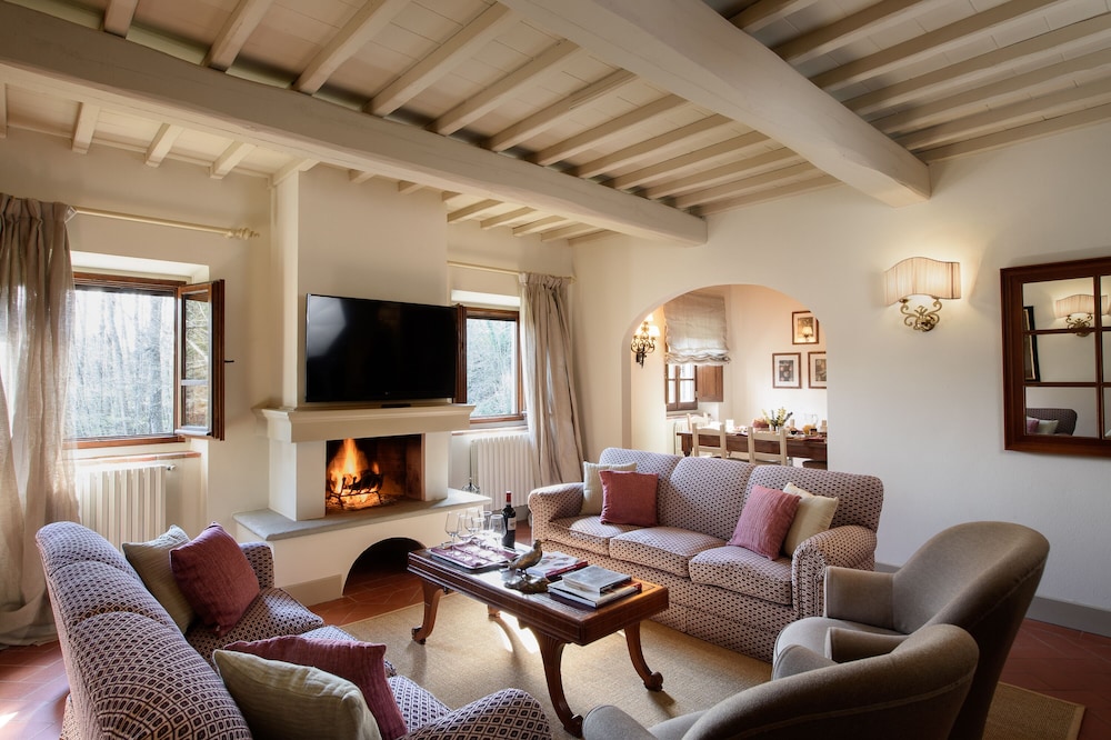 Traditional Villa (Non Smoking)