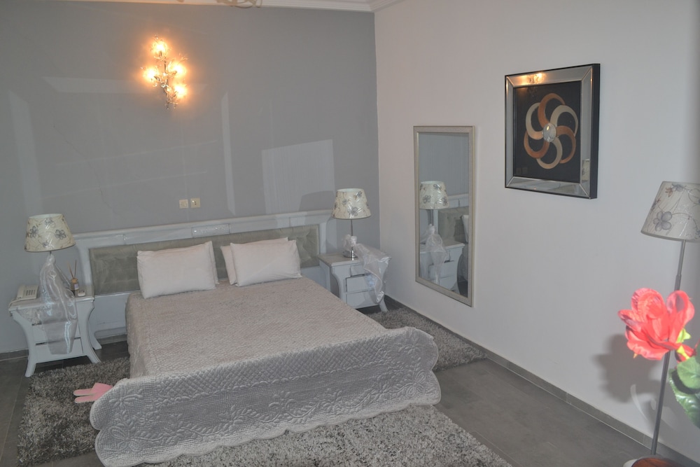 Honeymoon Suite, 1 Bedroom, Non Smoking, City View photo 1