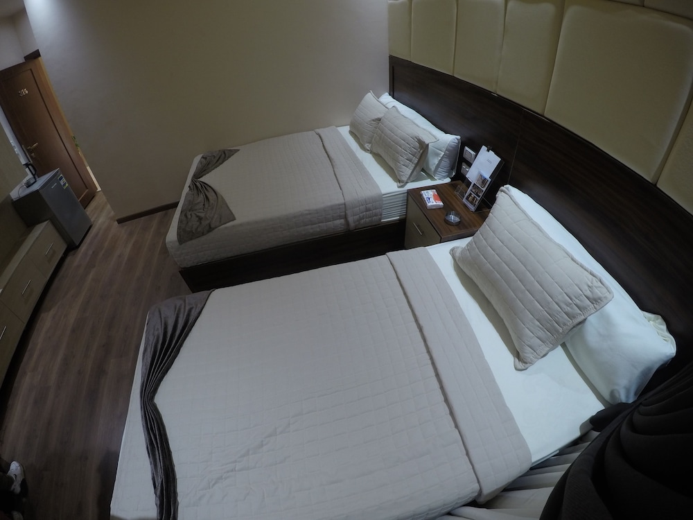 Deluxe Twin Room - Photo 7