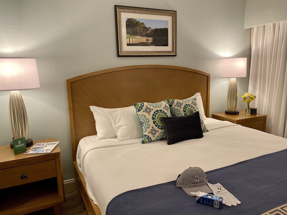 Suite, Multiple Beds (3Q-1200 Sq Ft) - Photo 1