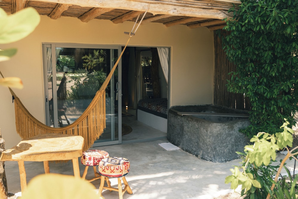 Junior Suite, Multiple Beds, Terrace, Garden View photo 3