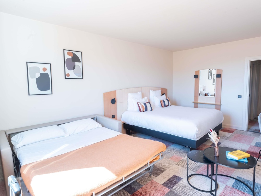 Privilege, Room, 1 Double Bed - Photo 12