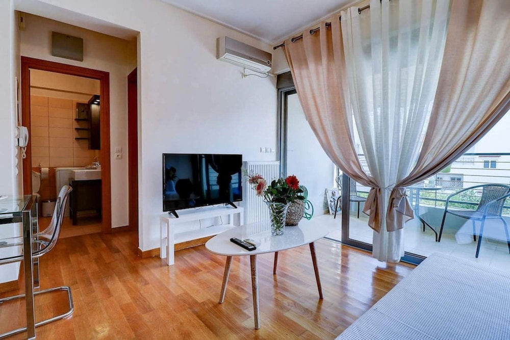 Apartment photo 1