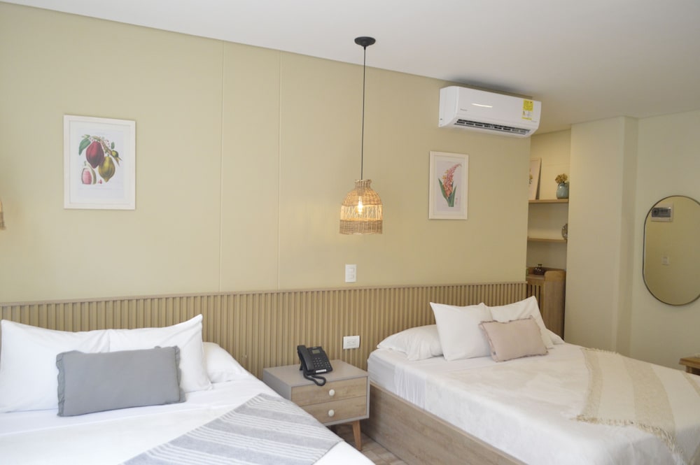 Deluxe Double Room photo 3