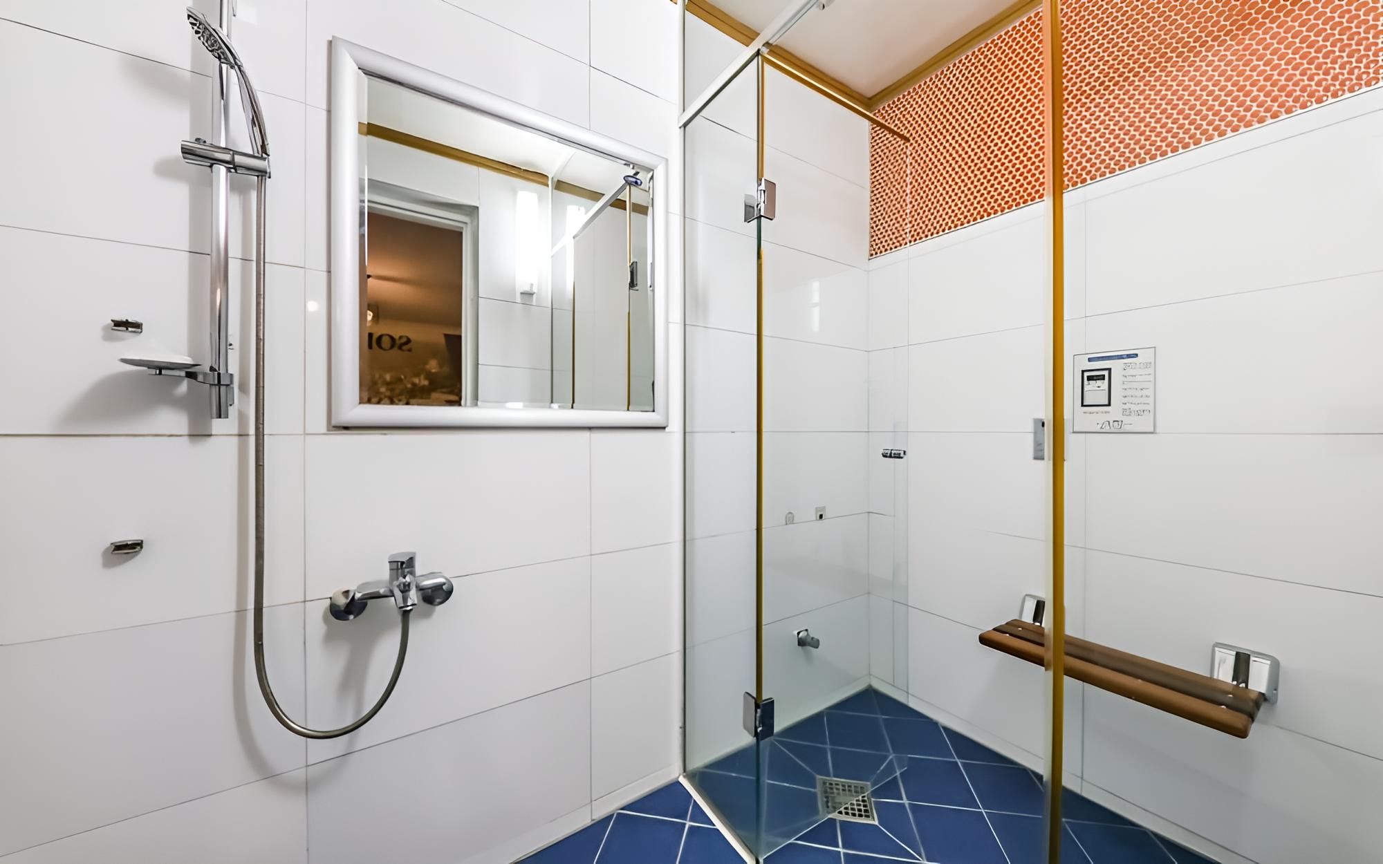 Room (Special Room)