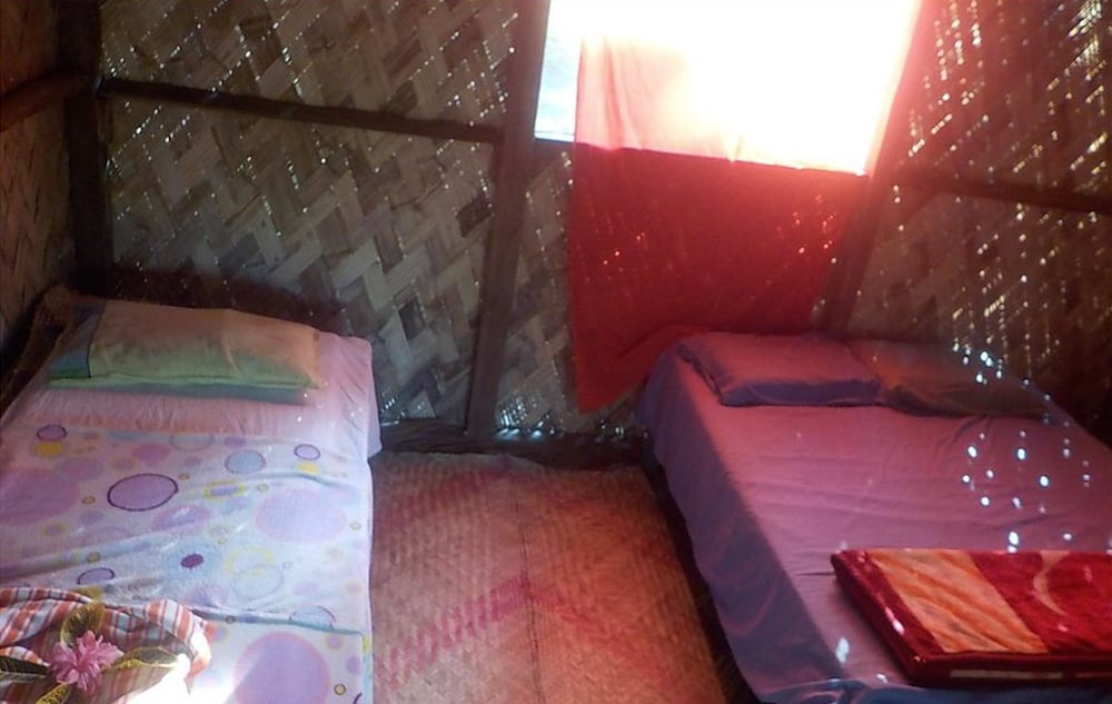 Traditional Tree House, 1 Bedroom, Smoking, Garden View photo 1