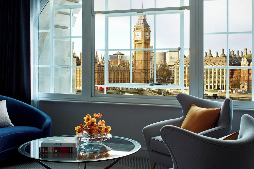Presidential Suite, 1 Bedroom thumbnail 6