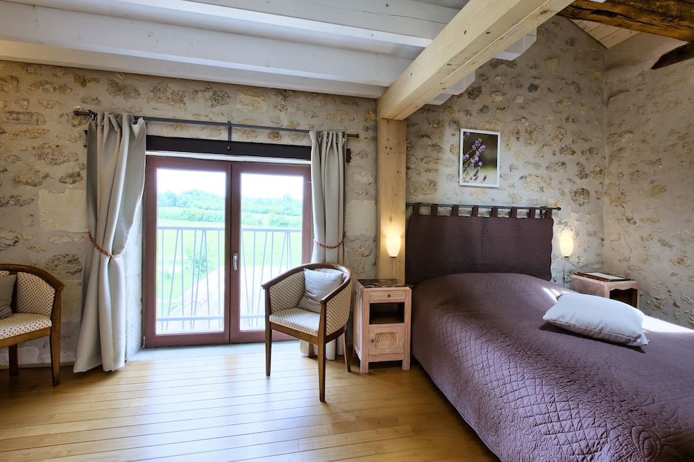 Suite (Isandra) photo 3