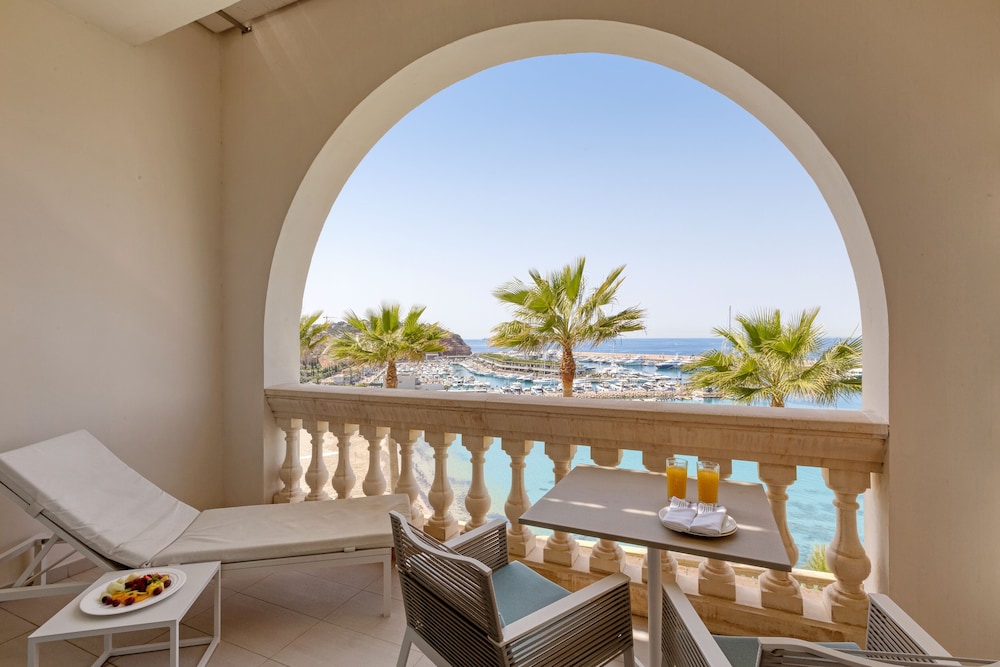 Superior Double Room, Sea View - Photo 4